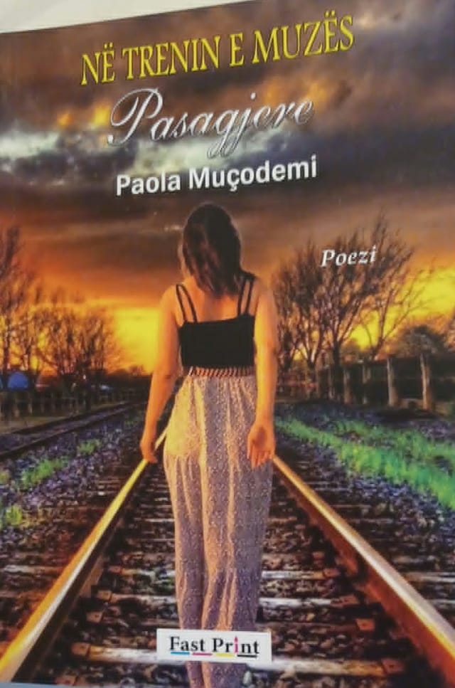 kopertina e librit të autores