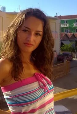 Donika Komani
